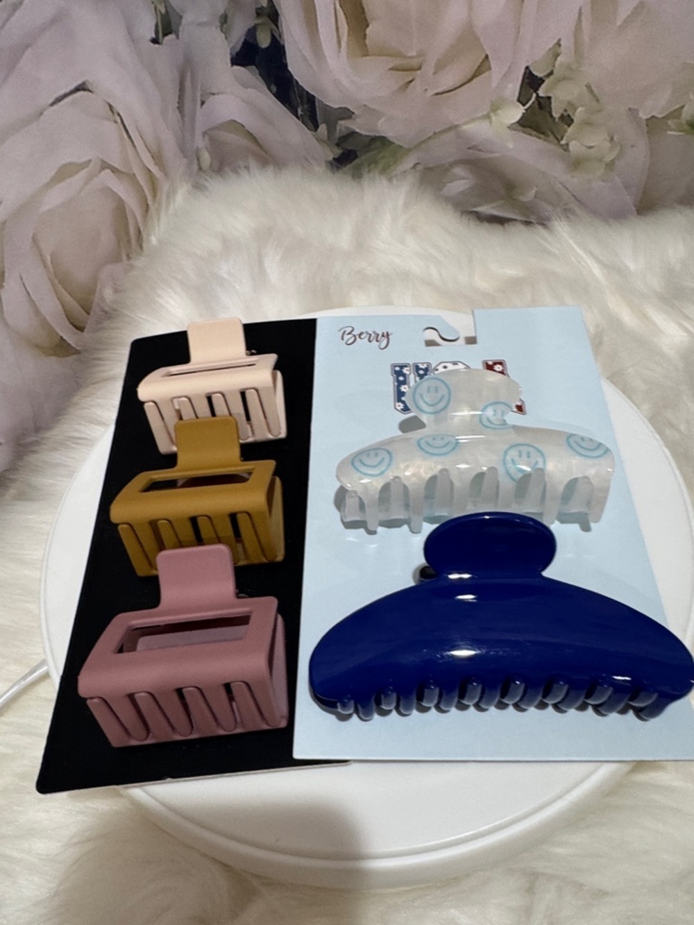 Kids Multicolor Hair Claw Clip Set - Blue, Pink, Mustard, Cream